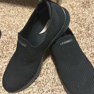 Skechers shoes